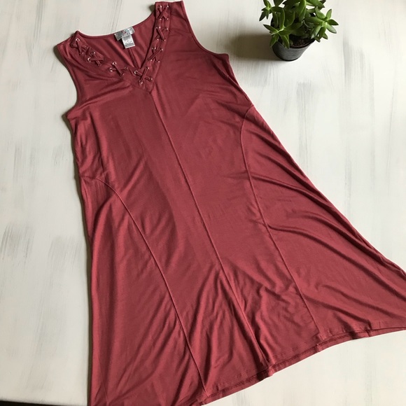 oSo Casual Dresses & Skirts - *Last Chance* oSo Casuals stretchy red tunic